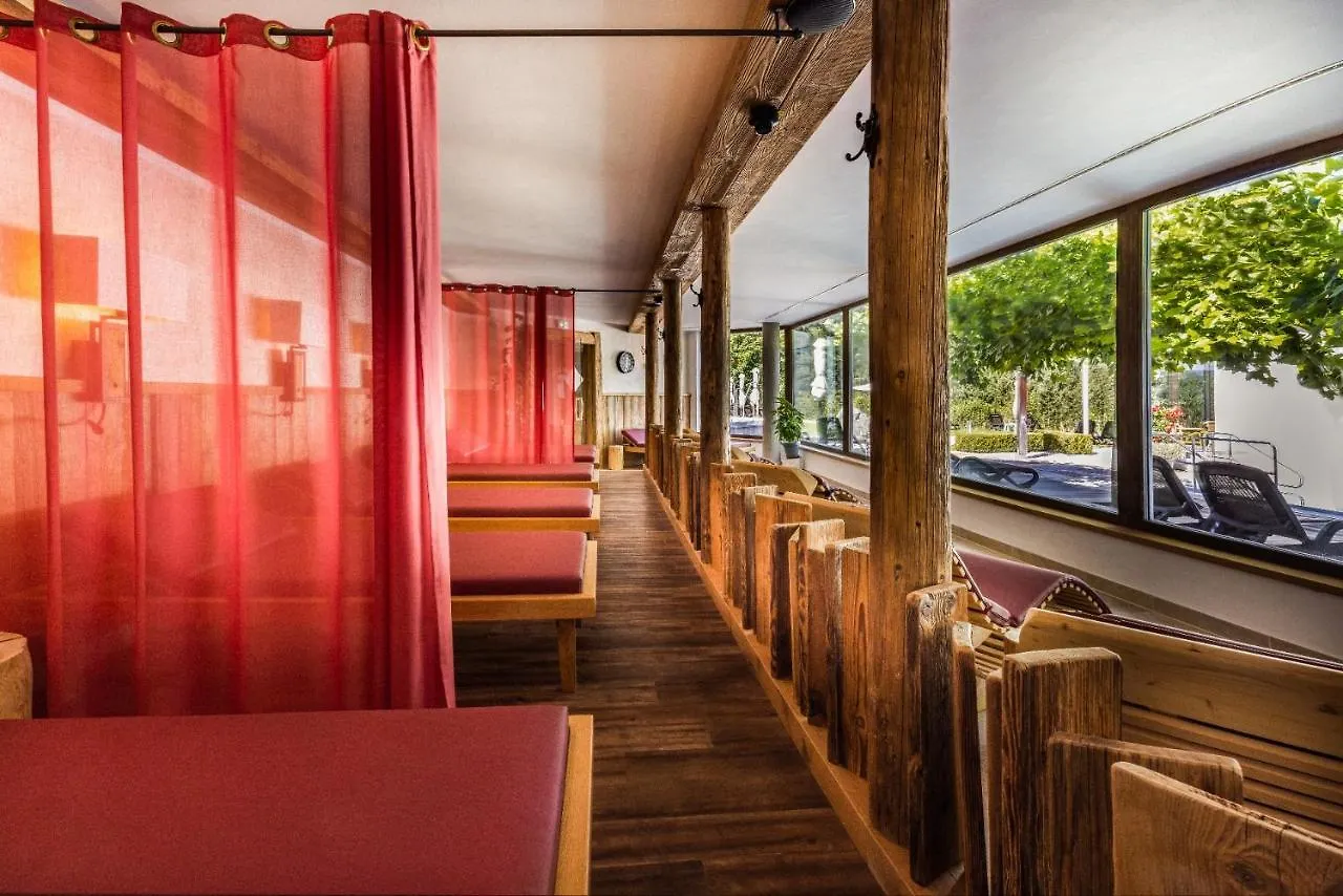 **** Hotel Alm- & Wellnesshotel Alpenhof Schoenau am Koenigsee Germany