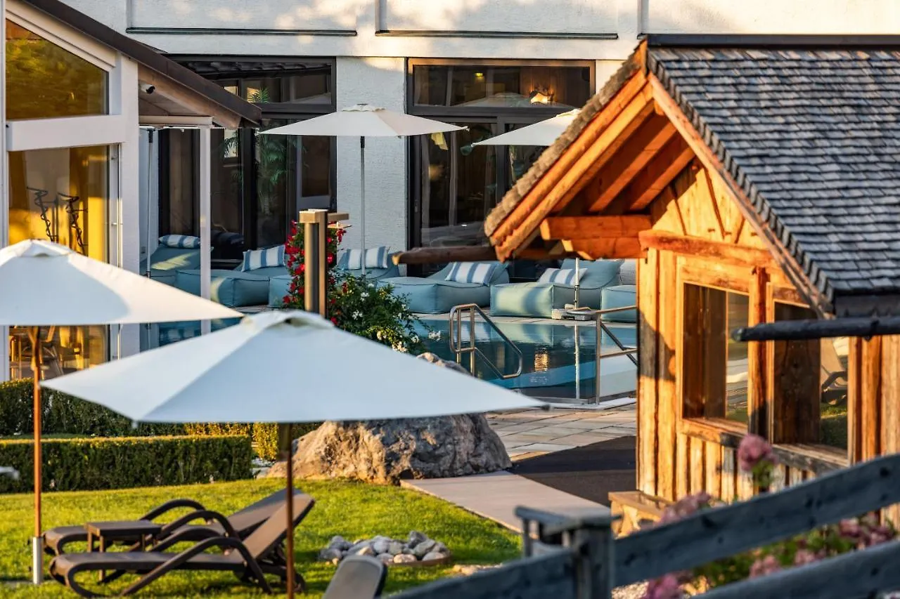 Alm- & Wellnesshotel Alpenhof Schoenau am Koenigsee 4*,  Germany